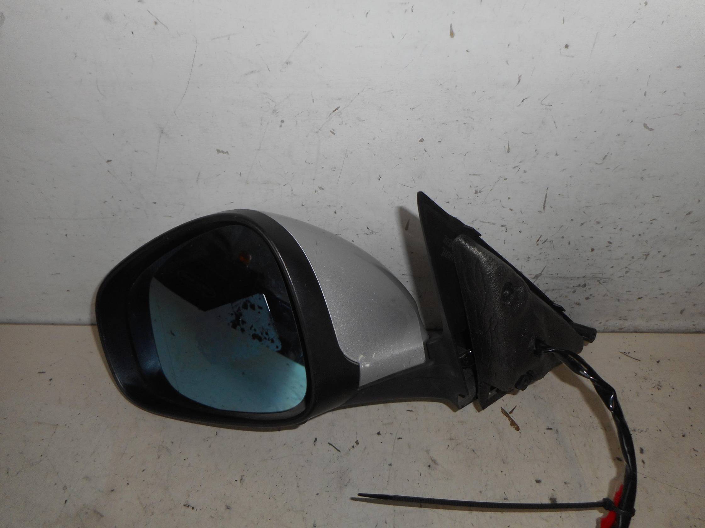 Retrovisore est. regolaz. elettr. sx.